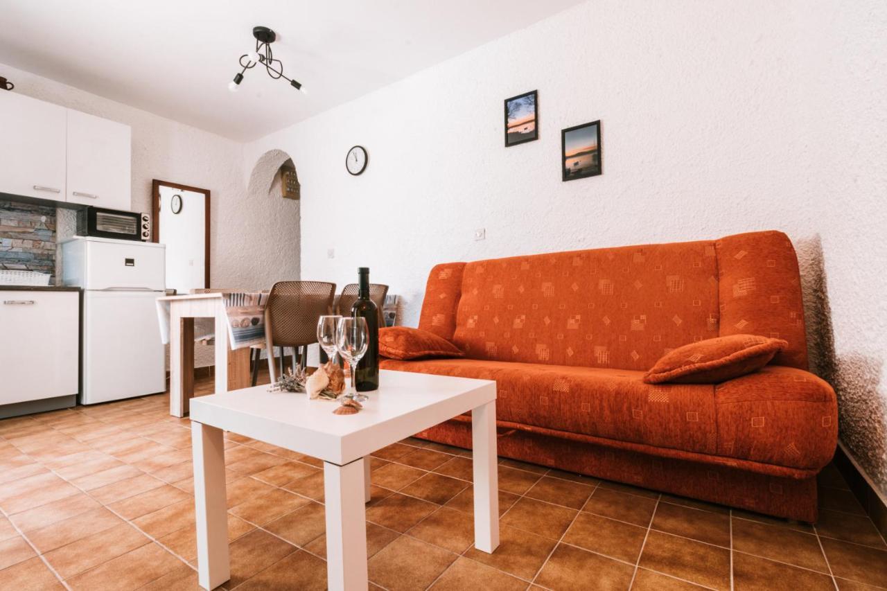 אומיסאליי Villa Gromaca מראה חיצוני תמונה